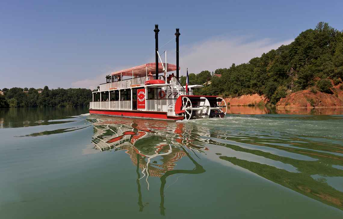 Bateau à roue